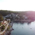 Kuca Za Odmor Olica Tatil Evi Basina