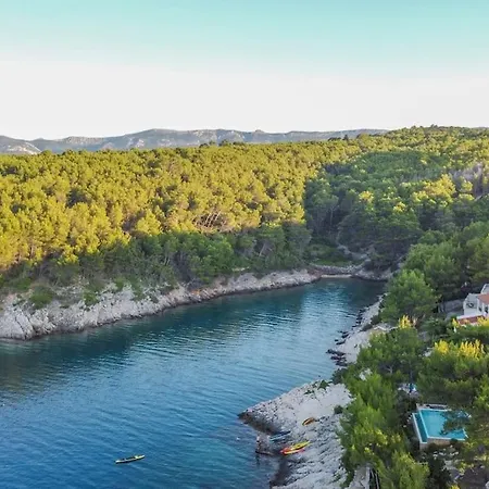 Kuca Za Odmor Olica Tatil Evi Basina