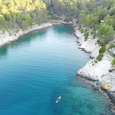 Kuca Za Odmor Olica Tatil Evi Basina
